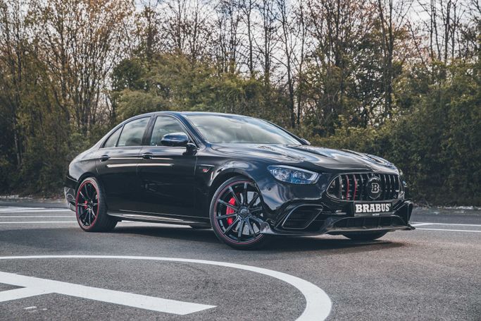 Mercedes-Benz E63 AMG /// Brabus 800